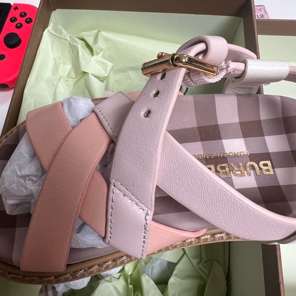 Baby girl sandals - Picture 2 of 5